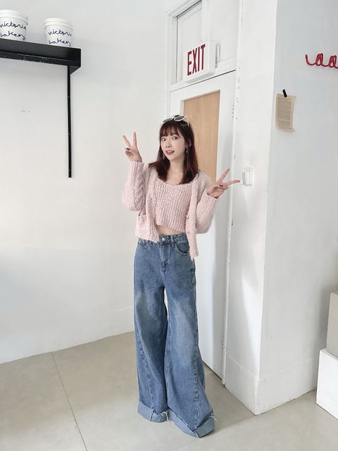 1AD5500D-6B1E-484D-A00E-1D8F8B196834