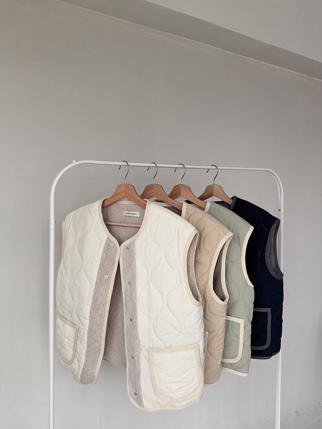 14998762-DE55-48DD-BE03-53BA05A132EC