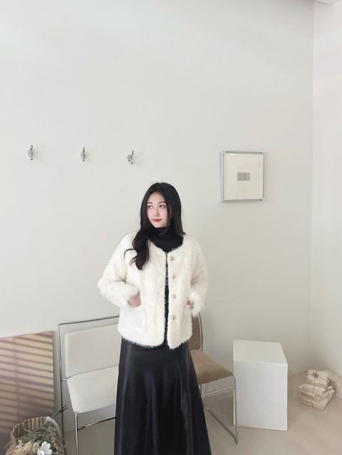 0DDB7E9A-4B61-4855-A50B-08091F485DD9