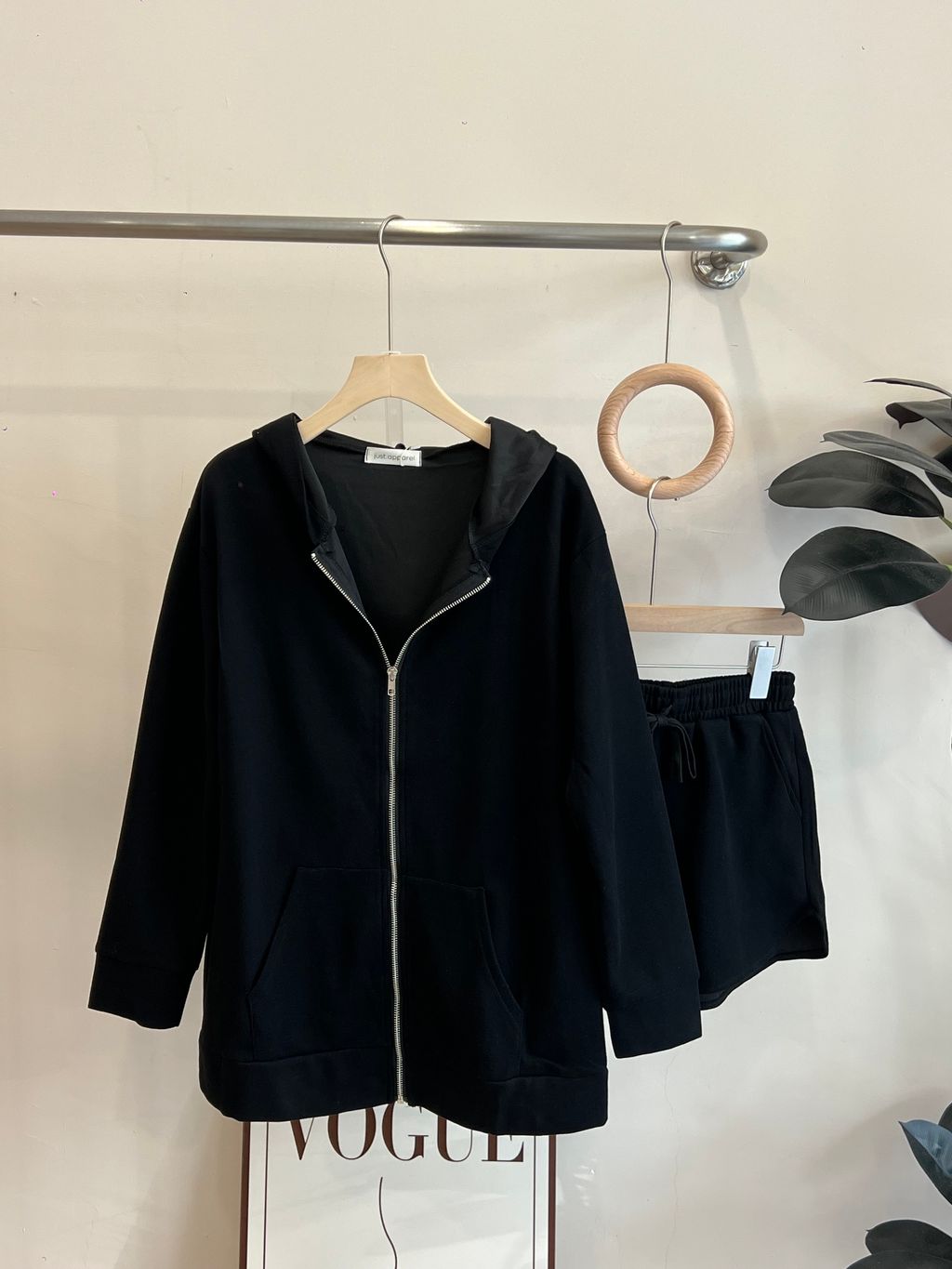 image_E2111919-E4D1-4A63-AF0A-C6E815E5BCC5_1775879726