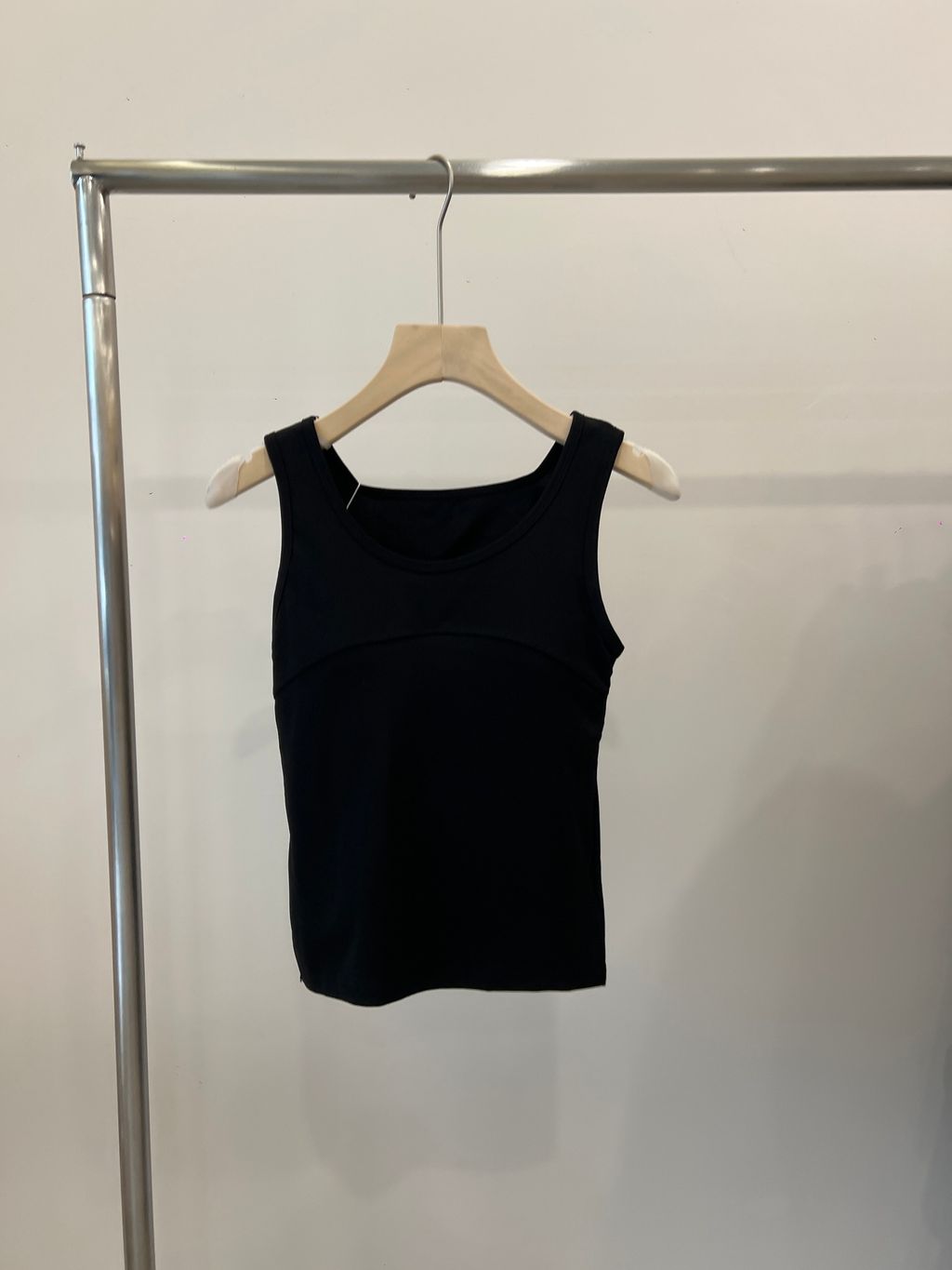 image_picker_DE9C0ED0-2AC6-4703-A72D-7EA6F57AE8D2-61289-0000121F43B68765