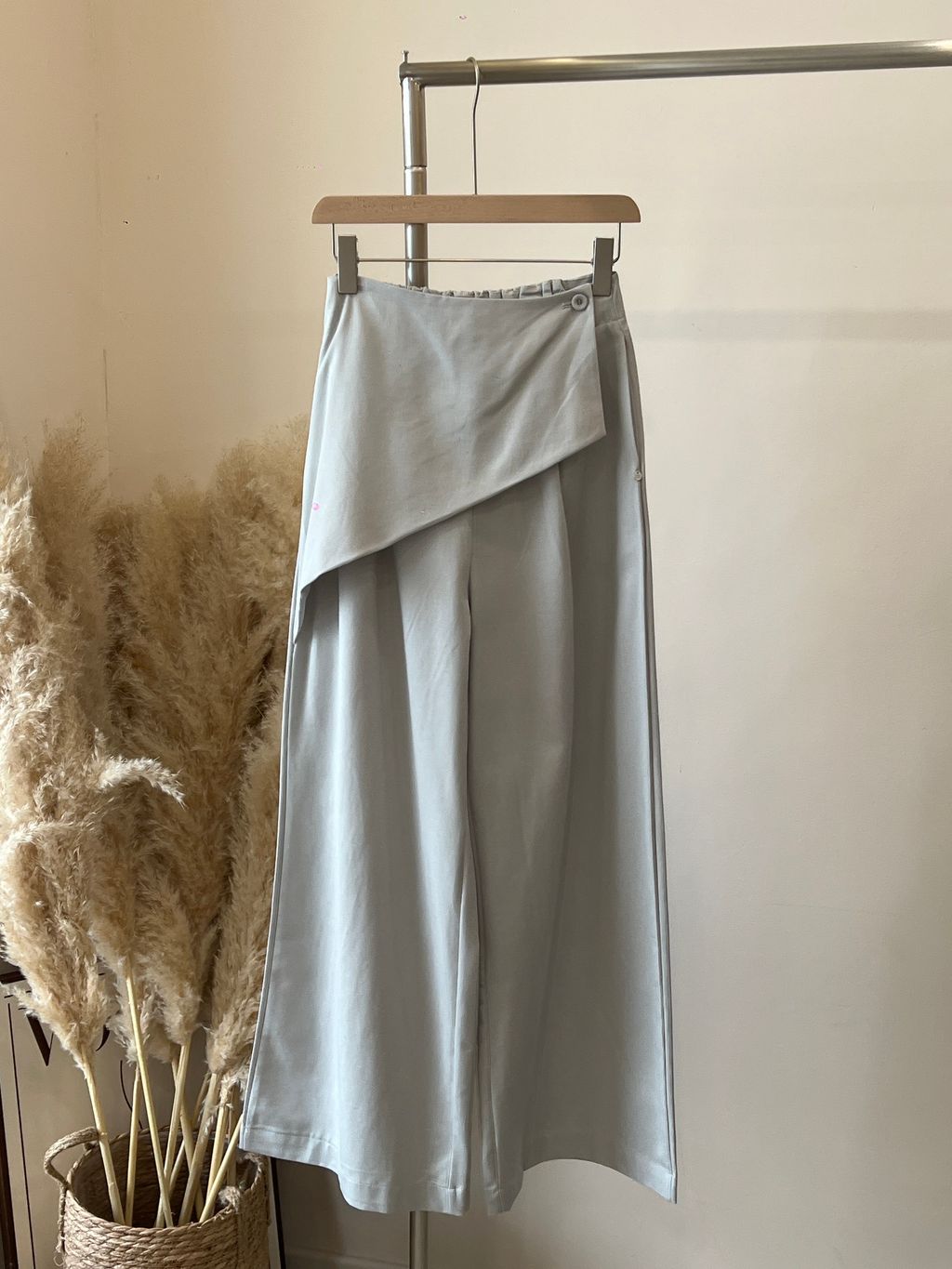 image_picker_75345D86-023B-414B-9527-48352828713E-14982-000004EB3E7BF44D