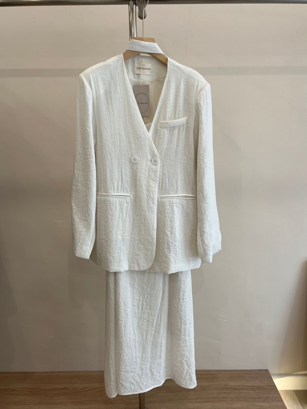 image_picker_BE3699F5-D219-4E2F-A71B-9E78450F813E-25564-000007DDA7779AA5