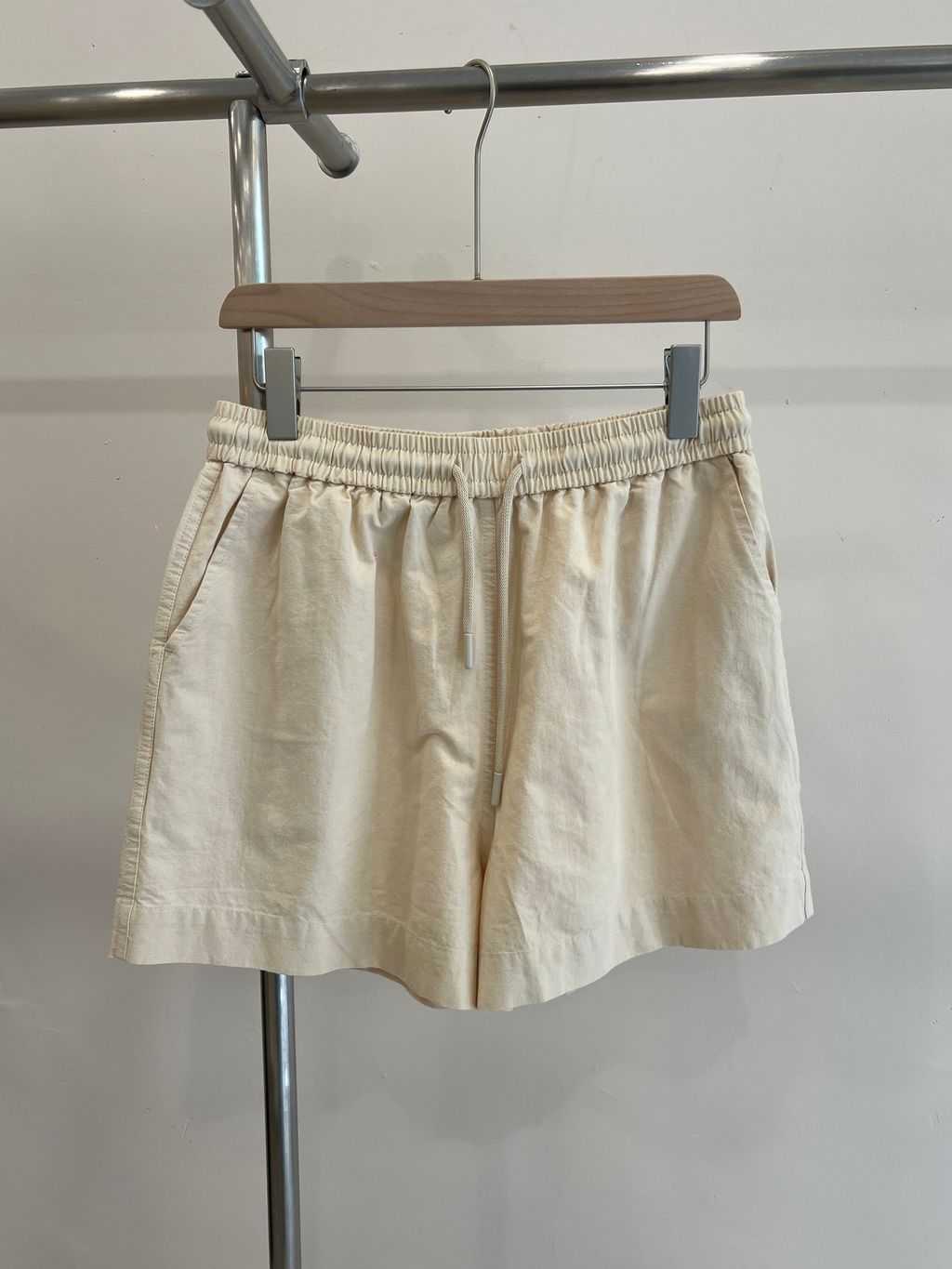 image_picker_0010AA04-B8AC-4C5A-92A3-52A0628EC2C9-25934-00000805326D3A58