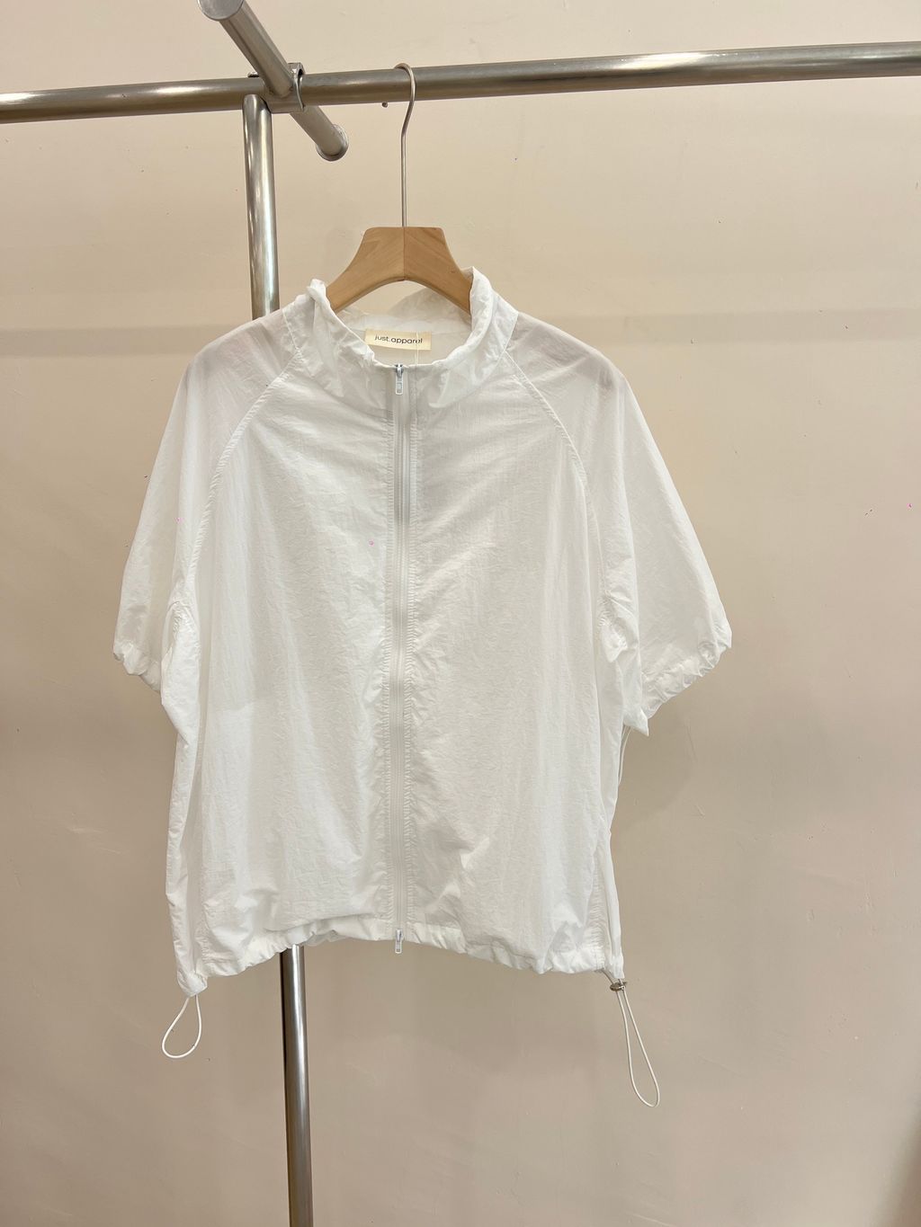 image_picker_6FD6A7D8-3EB5-4097-8F14-4C98AD95C06F-25934-000008098C99E93F