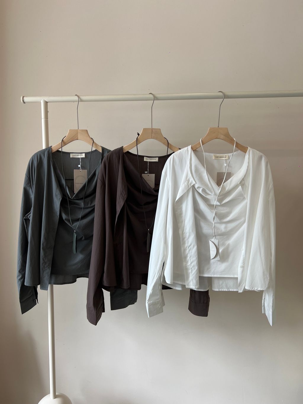 image_picker_03029DBE-CEAF-4CE1-BE54-F1940947584A-60450-00001218E5B62ECD