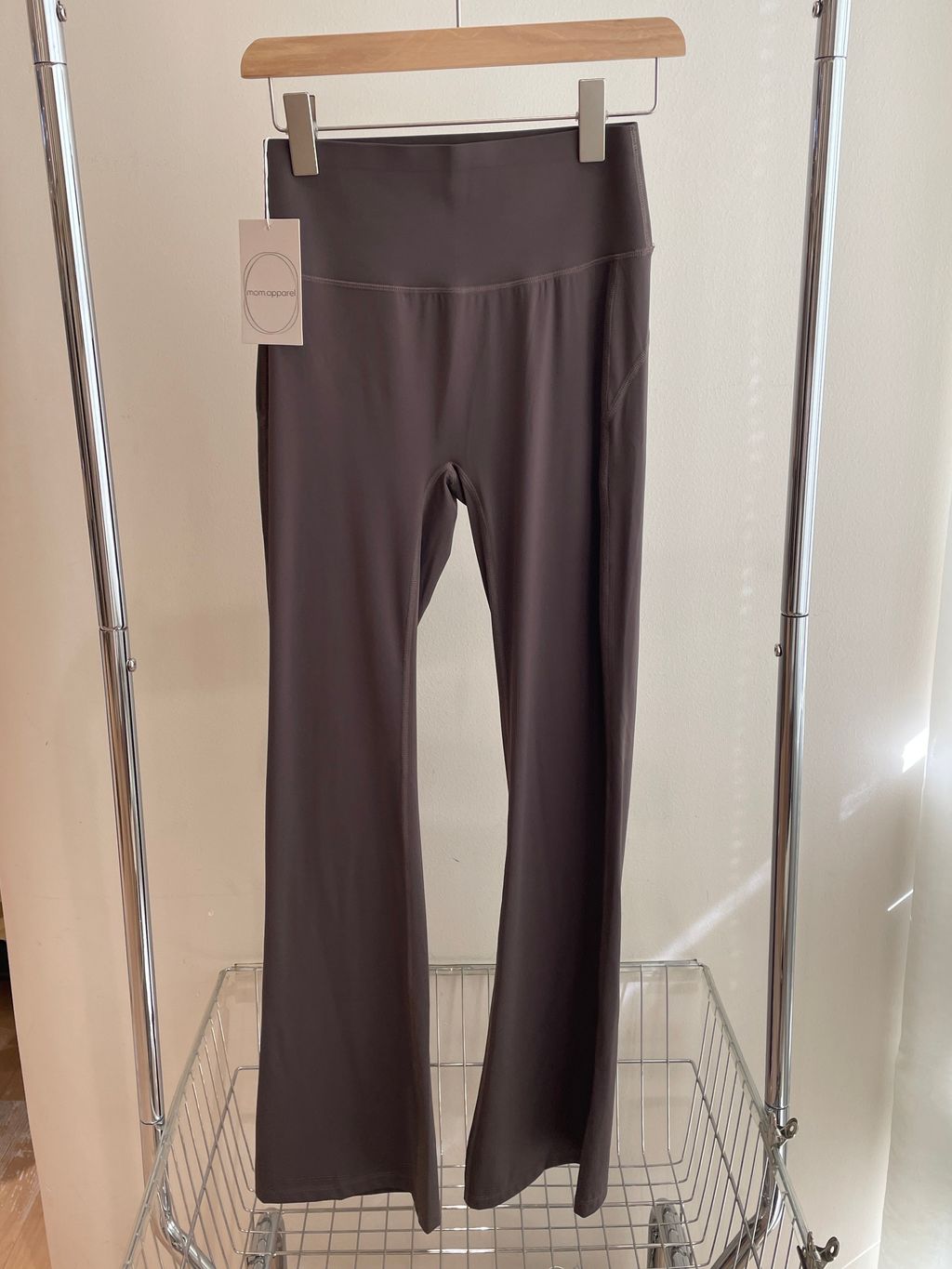 image_picker_AD21FFB0-B7B9-40AE-8E0C-1B7A97C1FAE1-41131-0000112568201853