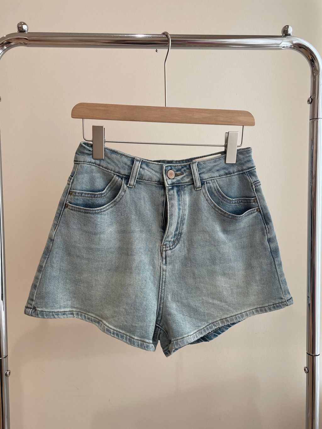 image_picker_8DCF487B-7BD5-4062-B49D-1597FF6B7755-49734-0000147A7E0DA921