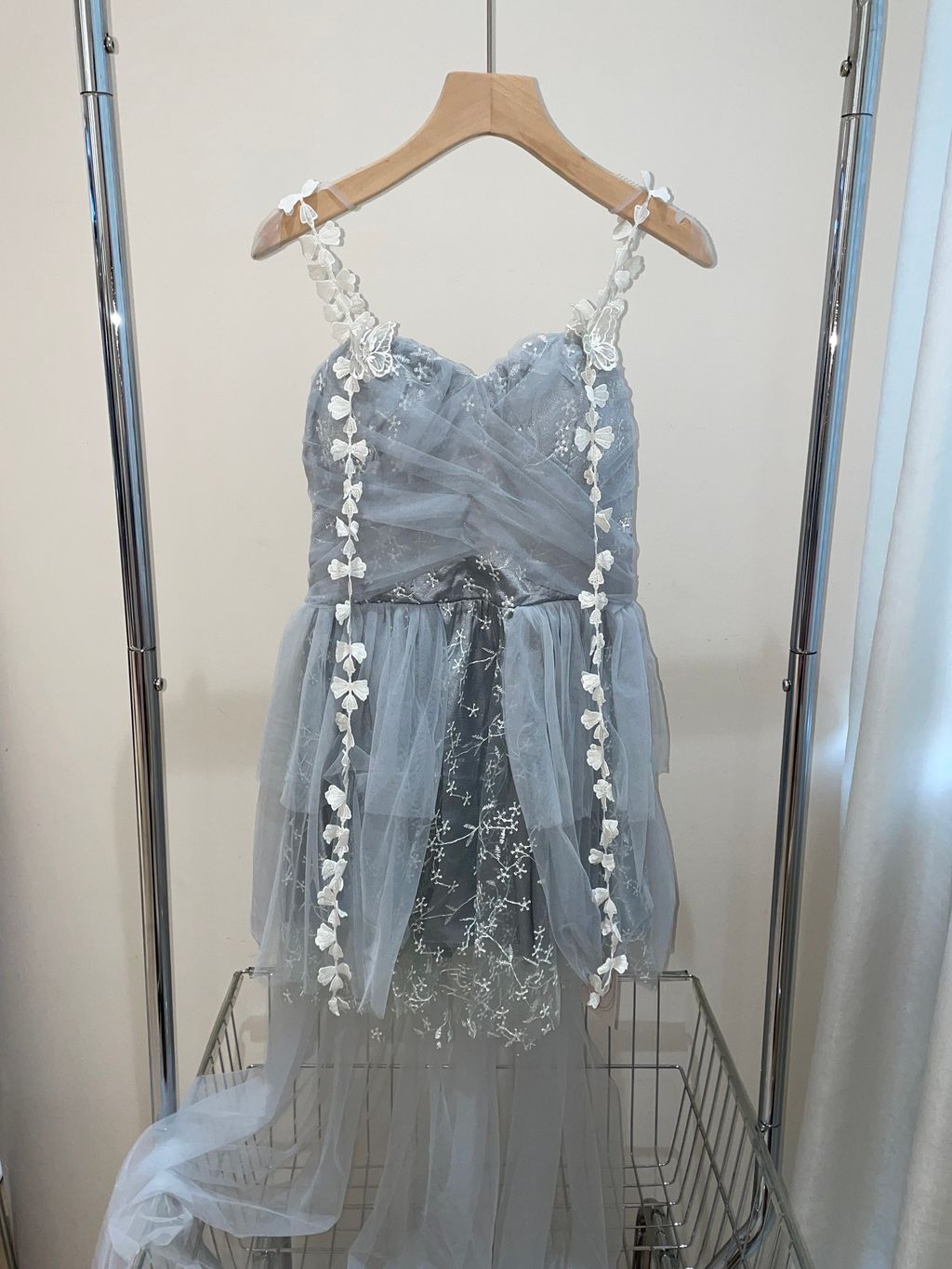 image_picker_954D4DD0-B89B-48D2-9CF0-ED18FBEAEC16-49734-00001491A7855C5F