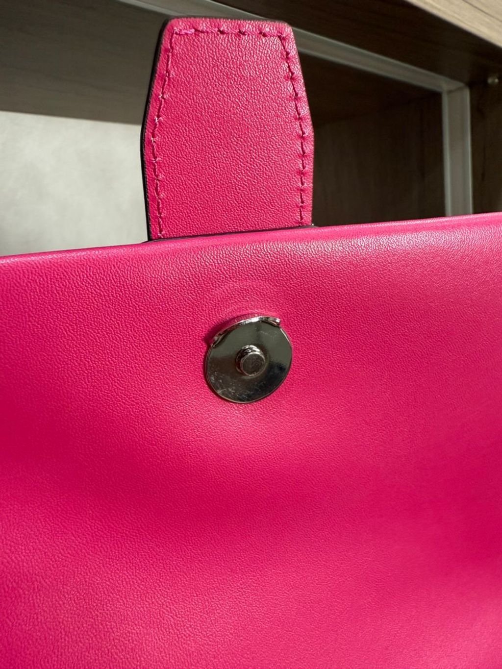 37e9648e-8f6e-4bbe-b64c-92cef2a5da5a