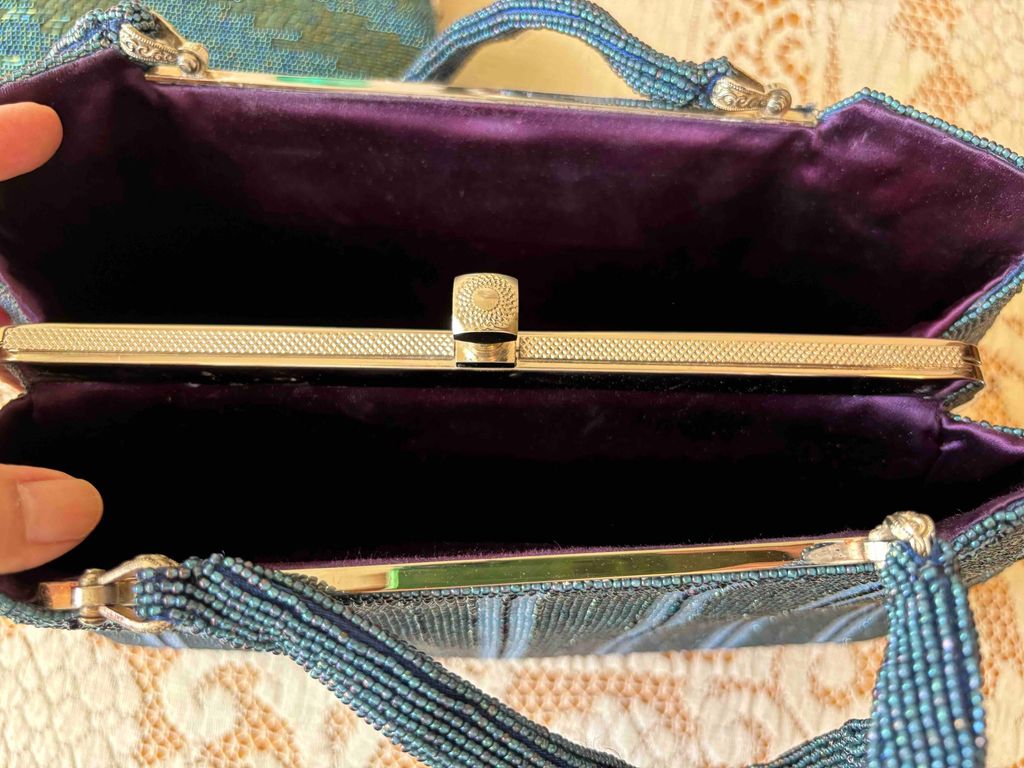 bag010-4