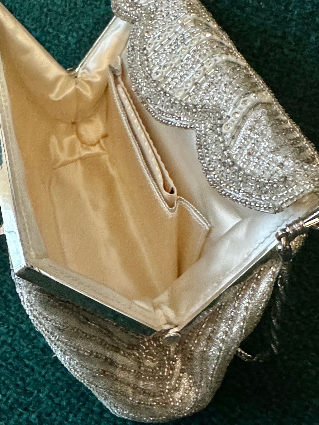 bag024-9