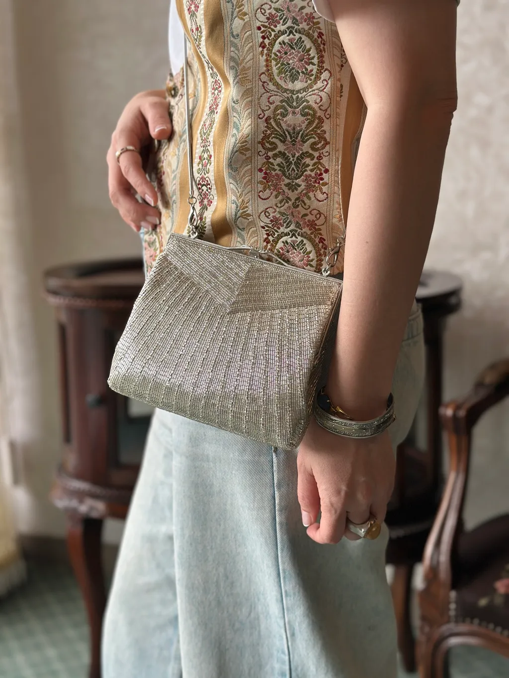 bag037-7