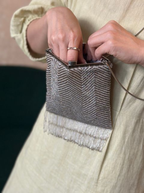 bag048-4