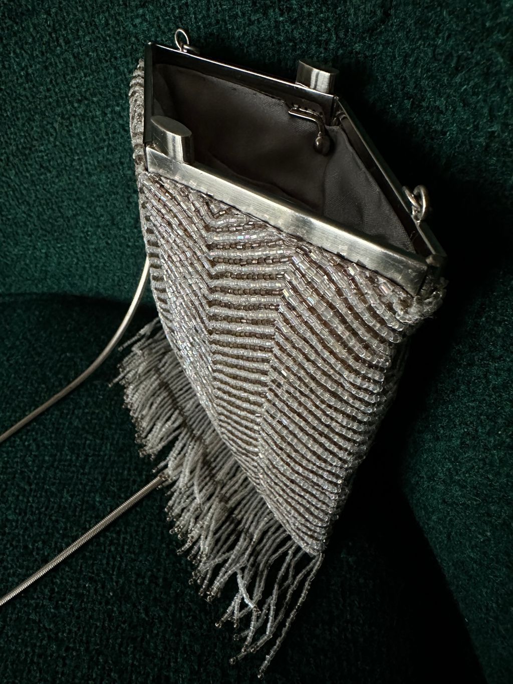 bag048-3