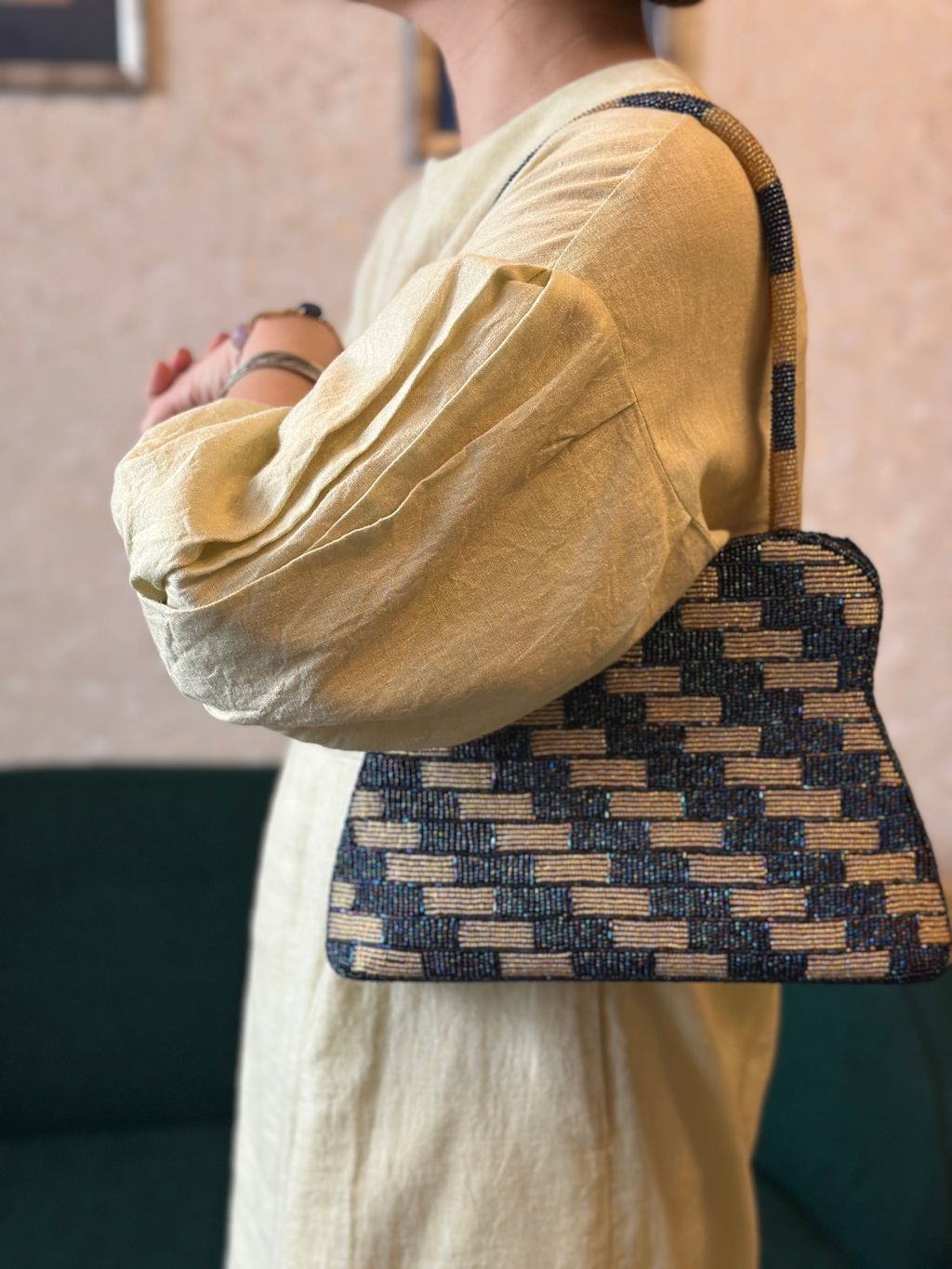 bag049-6