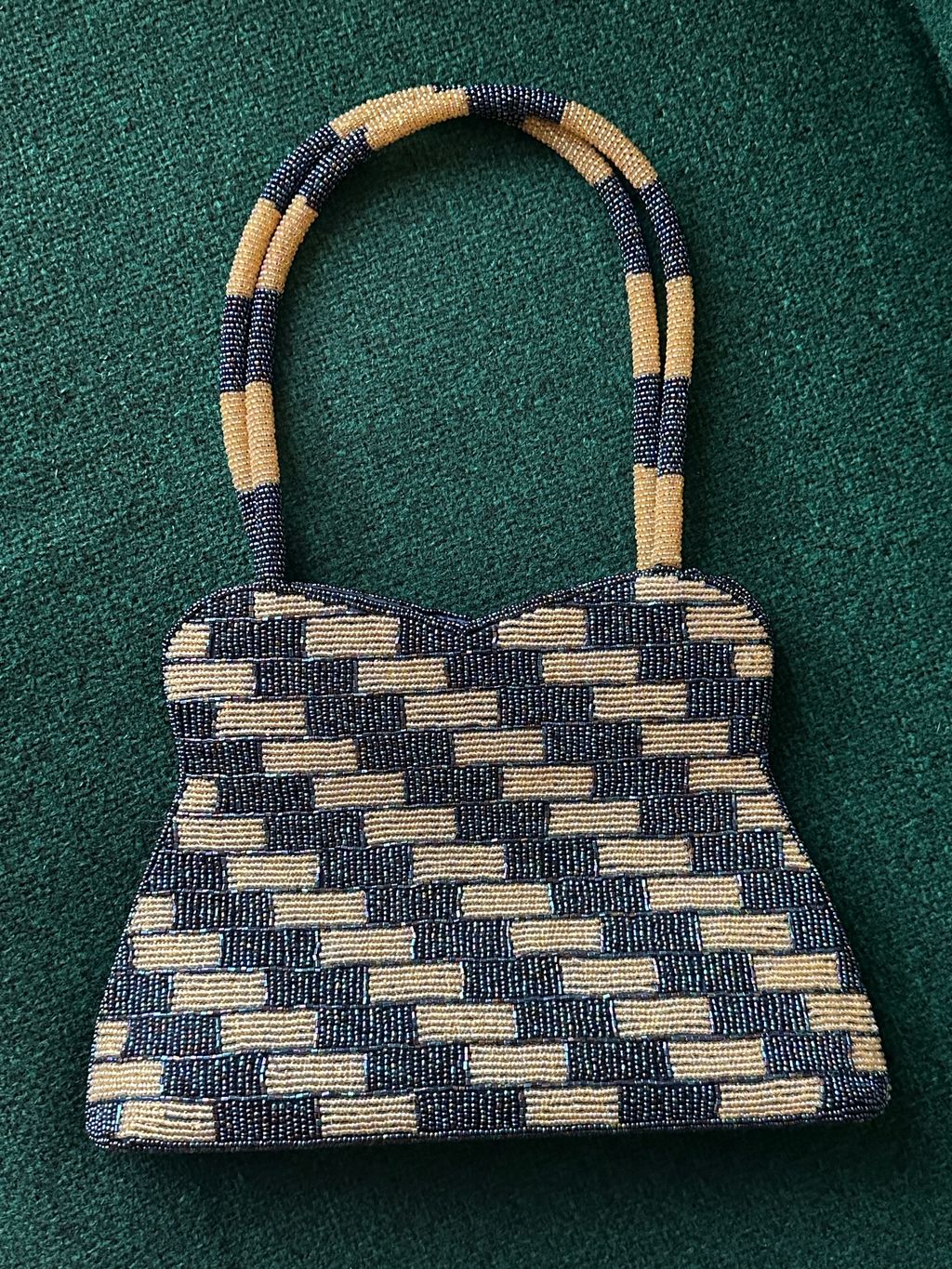 bag049-1