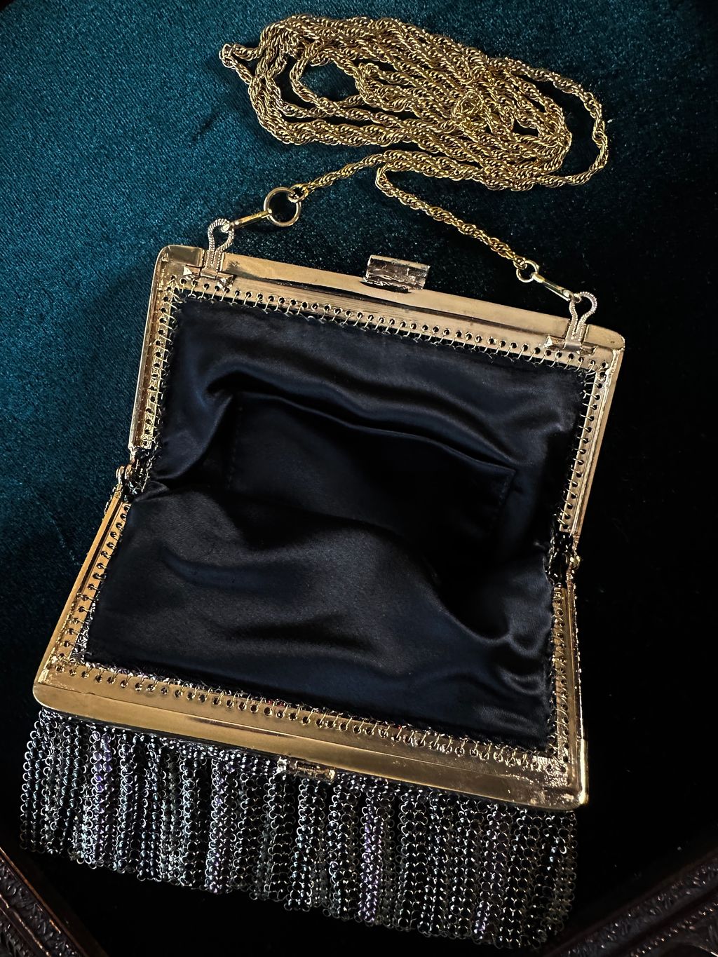 bag051-4