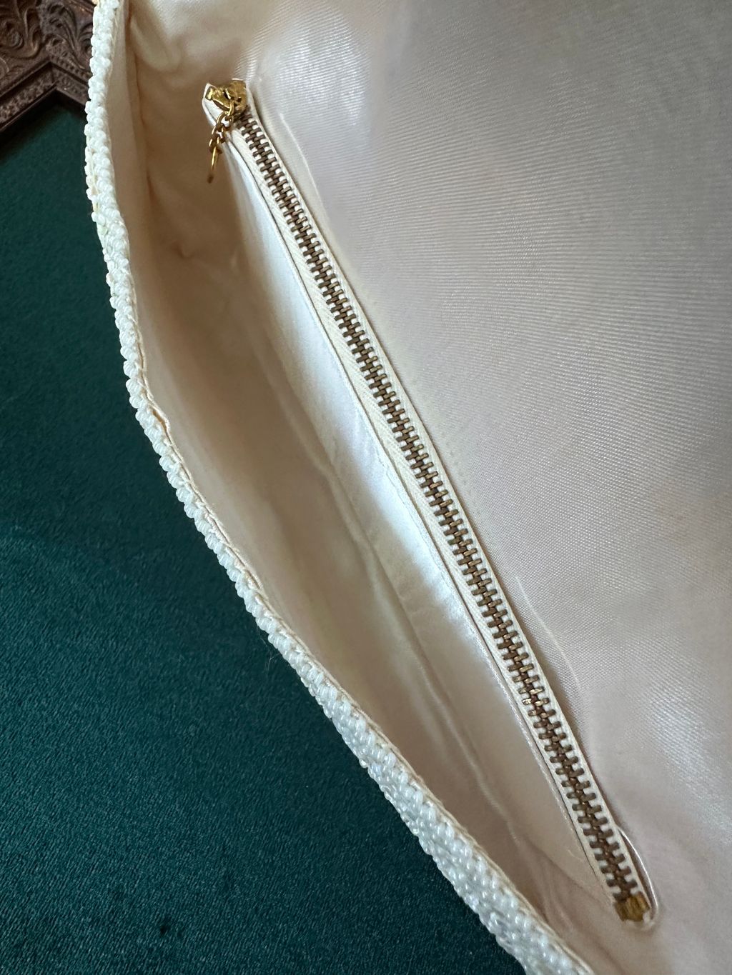 bag056-7