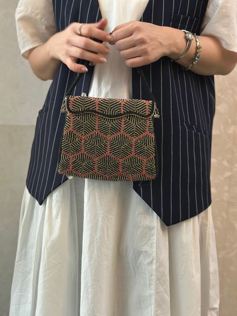 bag077-5