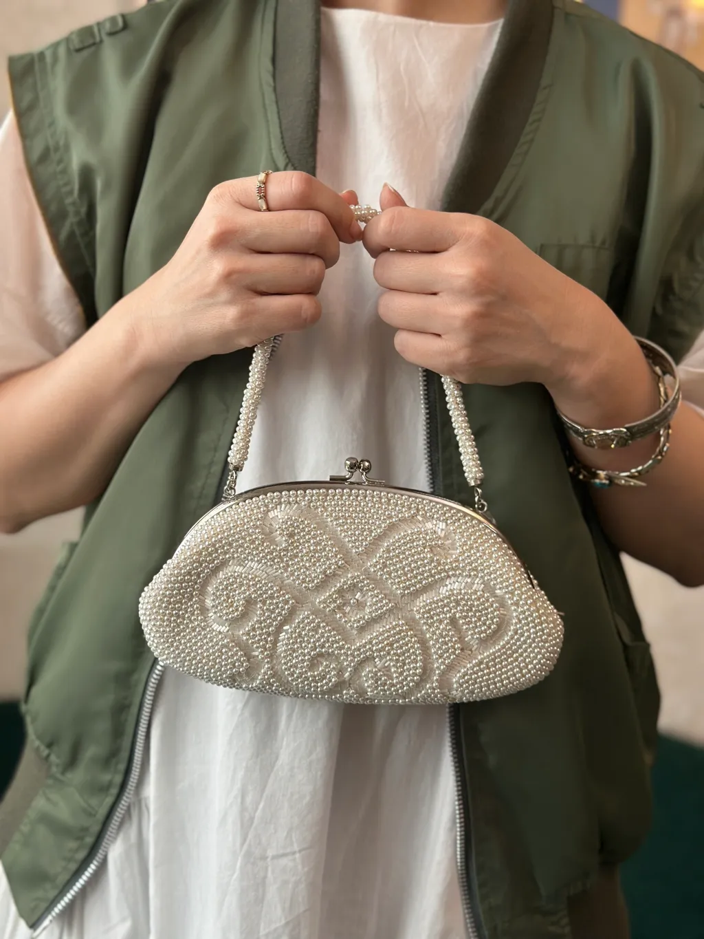 bag081-7