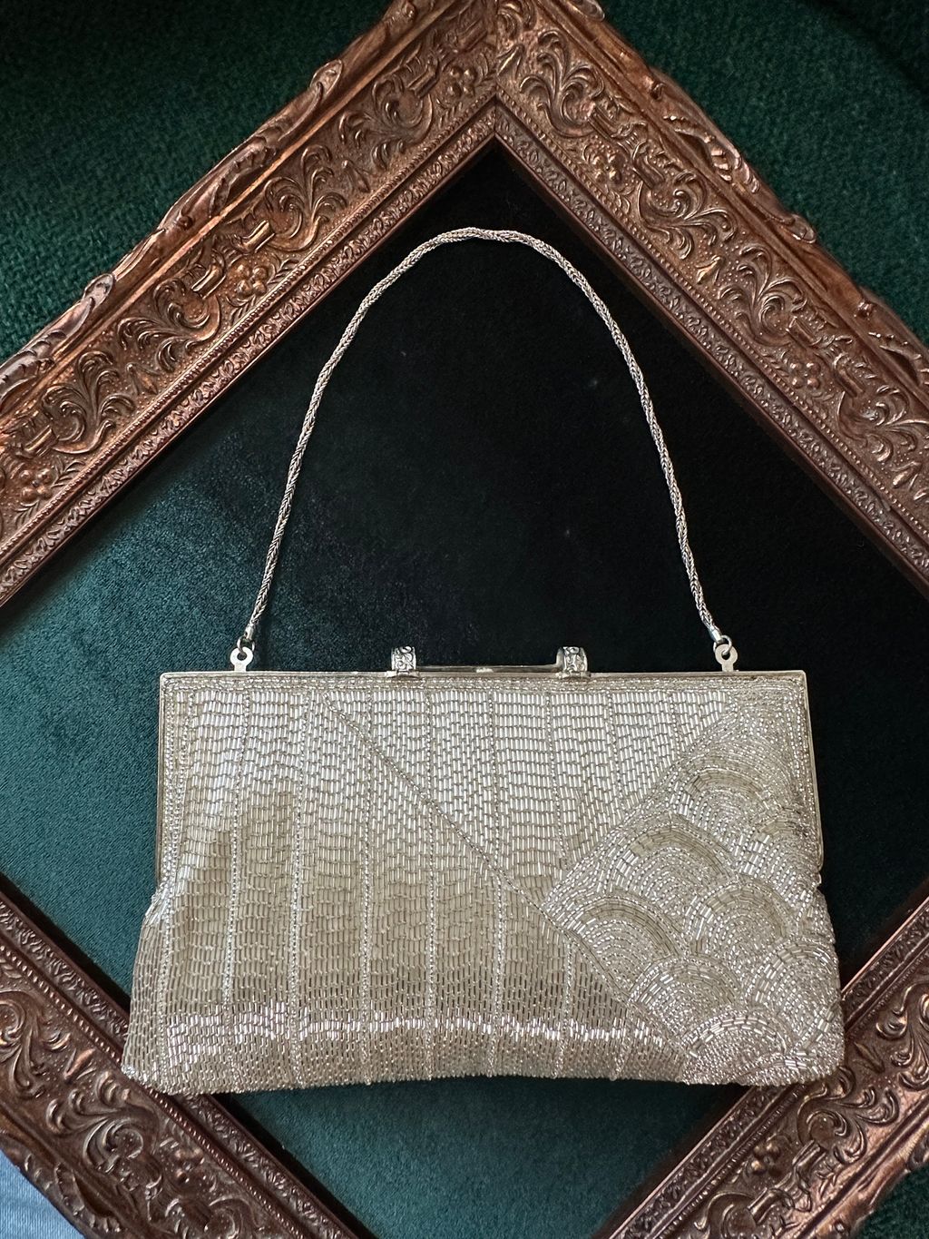 bag083-3