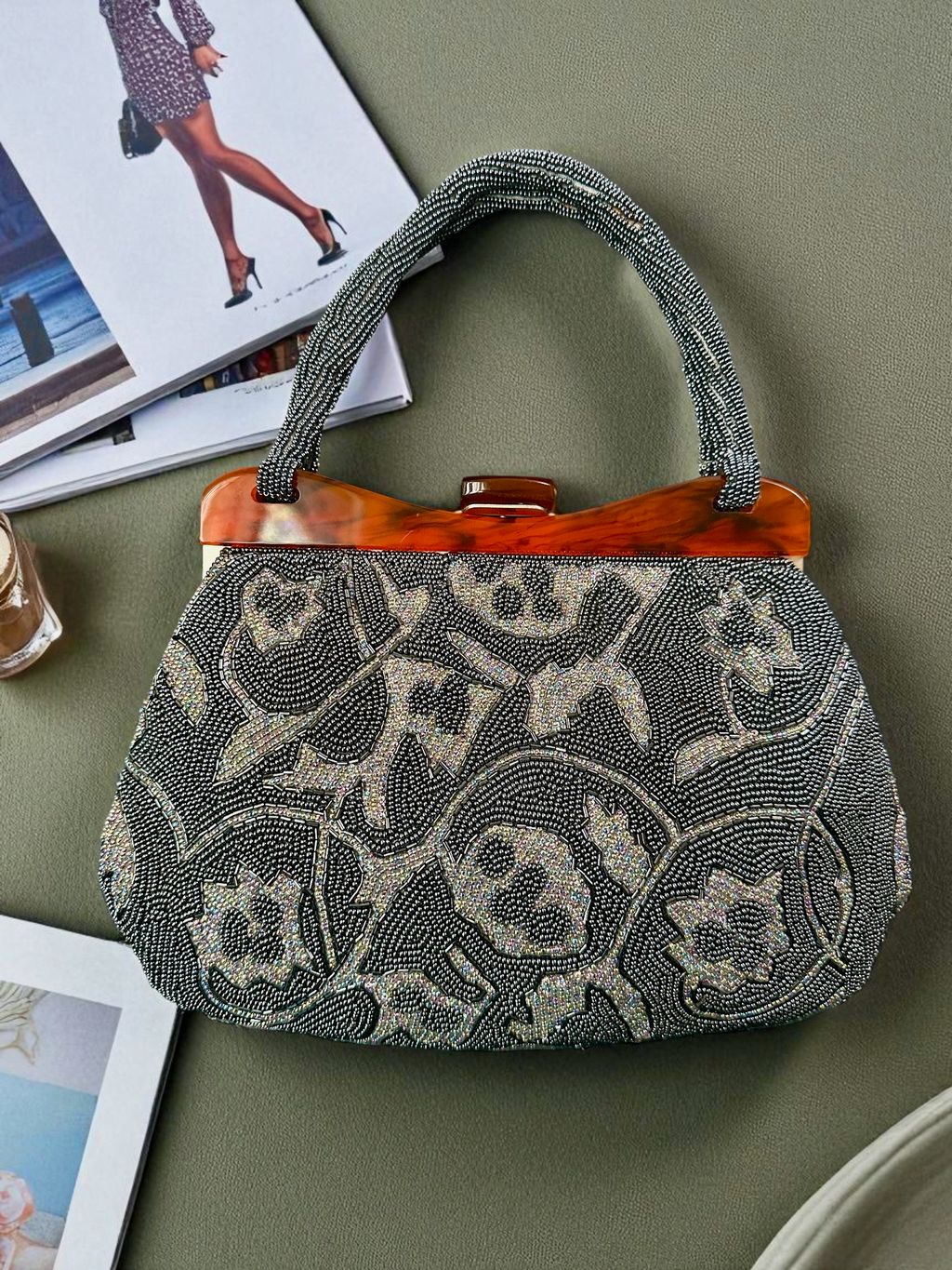 bag084-6