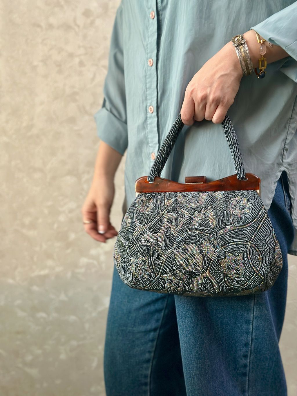 bag084-3