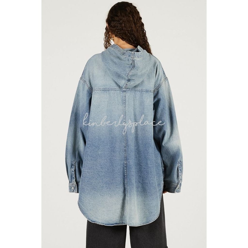 tw-11134207-820lg-mln4nruaxtzj6b