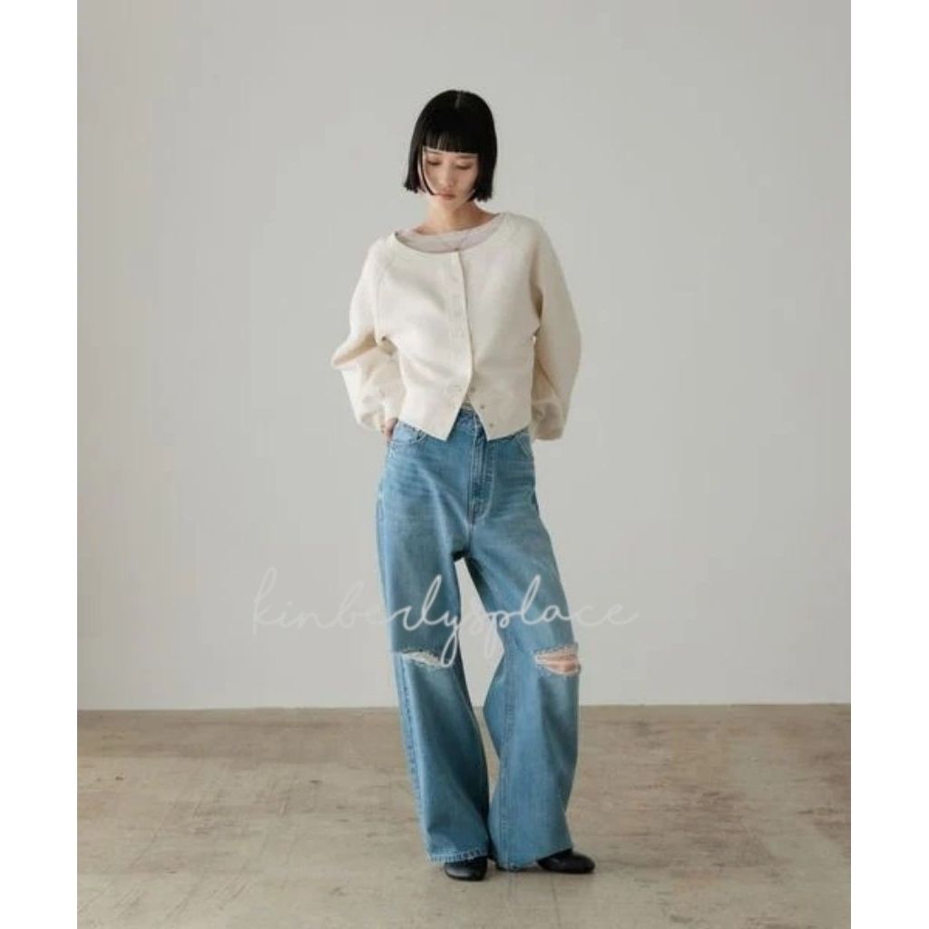 tw-11134207-820lg-mly938equ58j8f