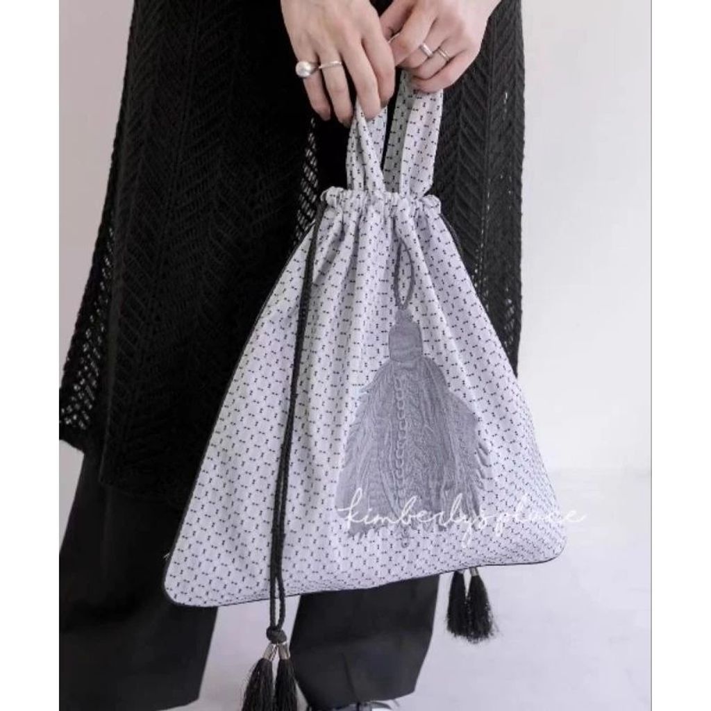 tw-11134207-7r98u-ls8v5xfacclucf