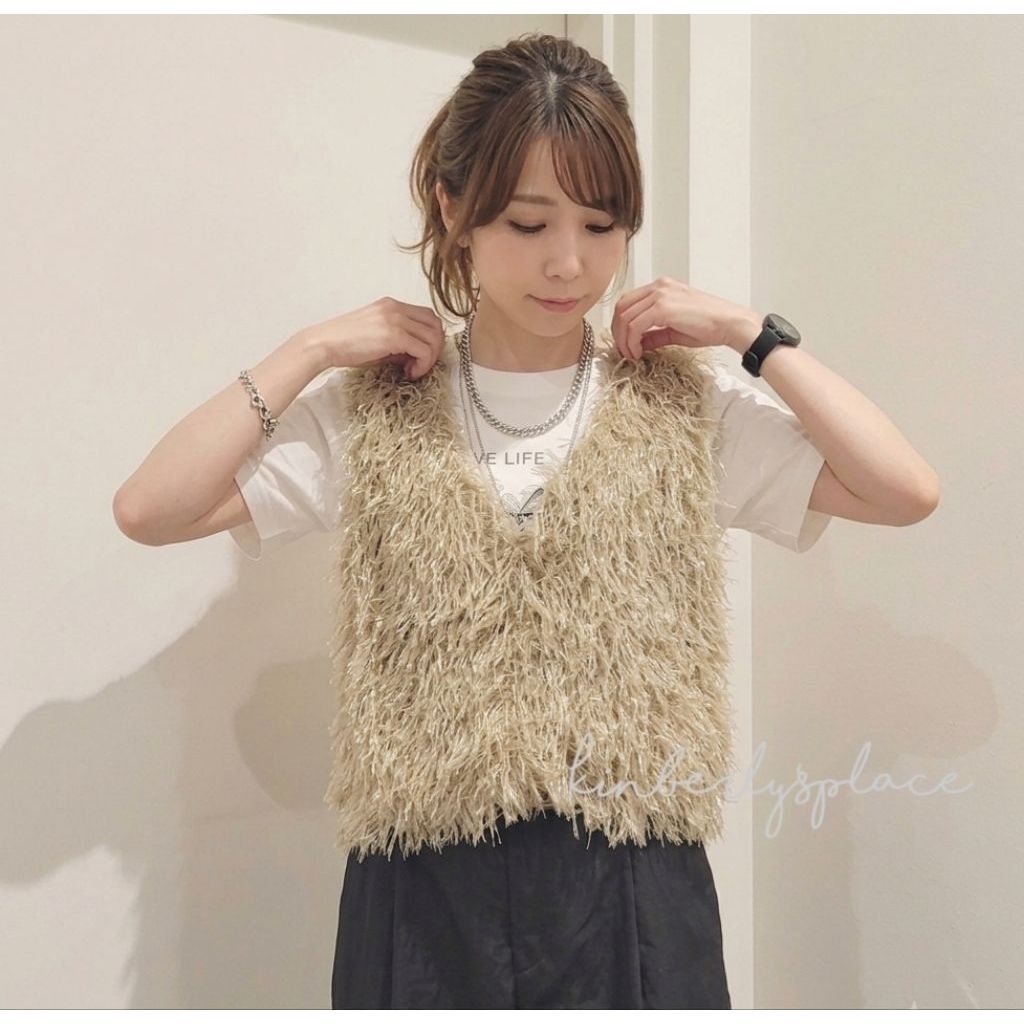 tw-11134207-820le-mt55sfyy8buq32
