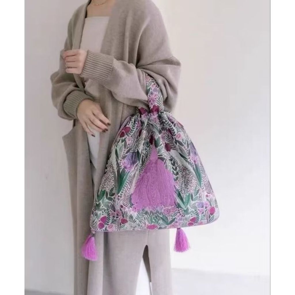 tw-11134207-7rbkd-m7sr1rx35pwl66