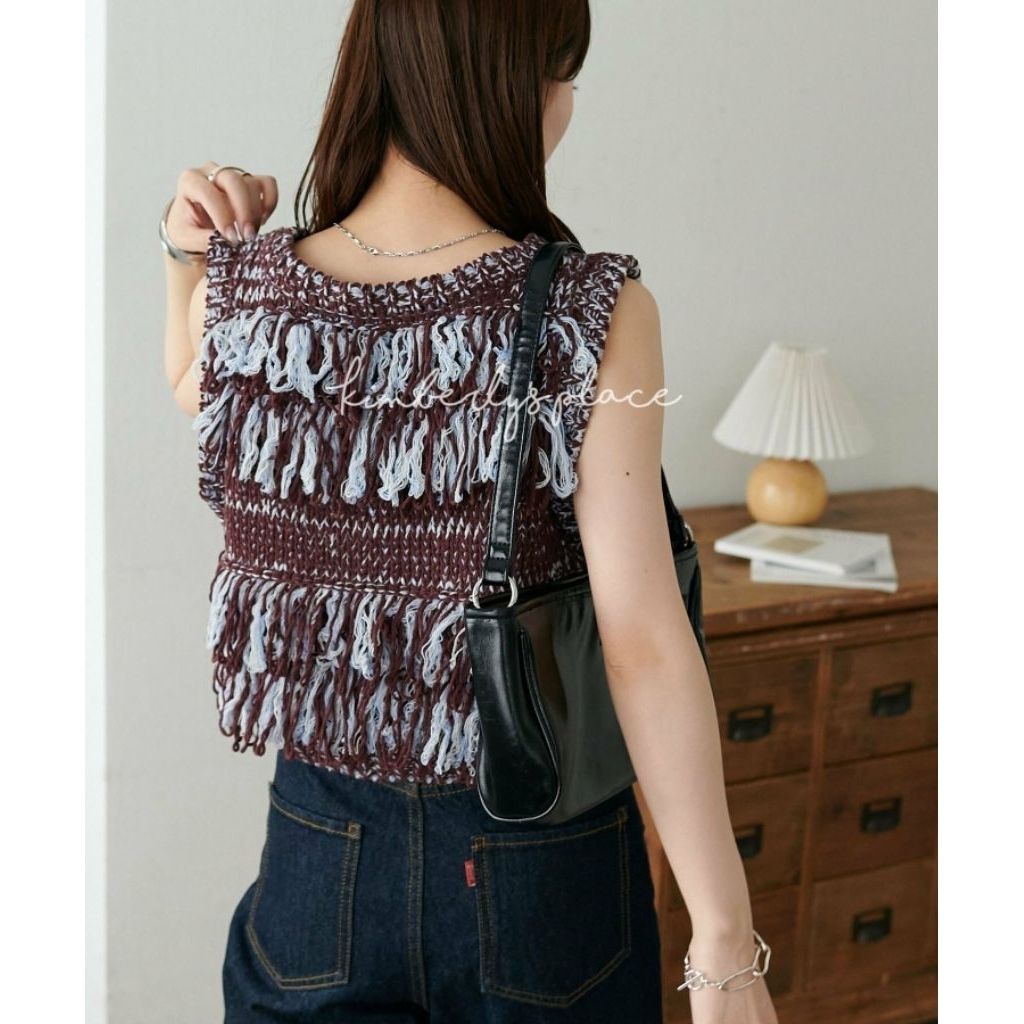 tw-11134207-81ztg-me2dcwzln1fr1b