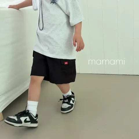 102725601