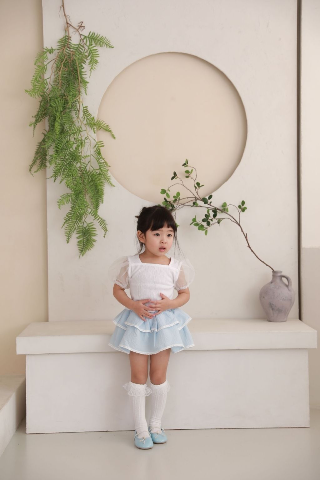 1742799965_7453492852