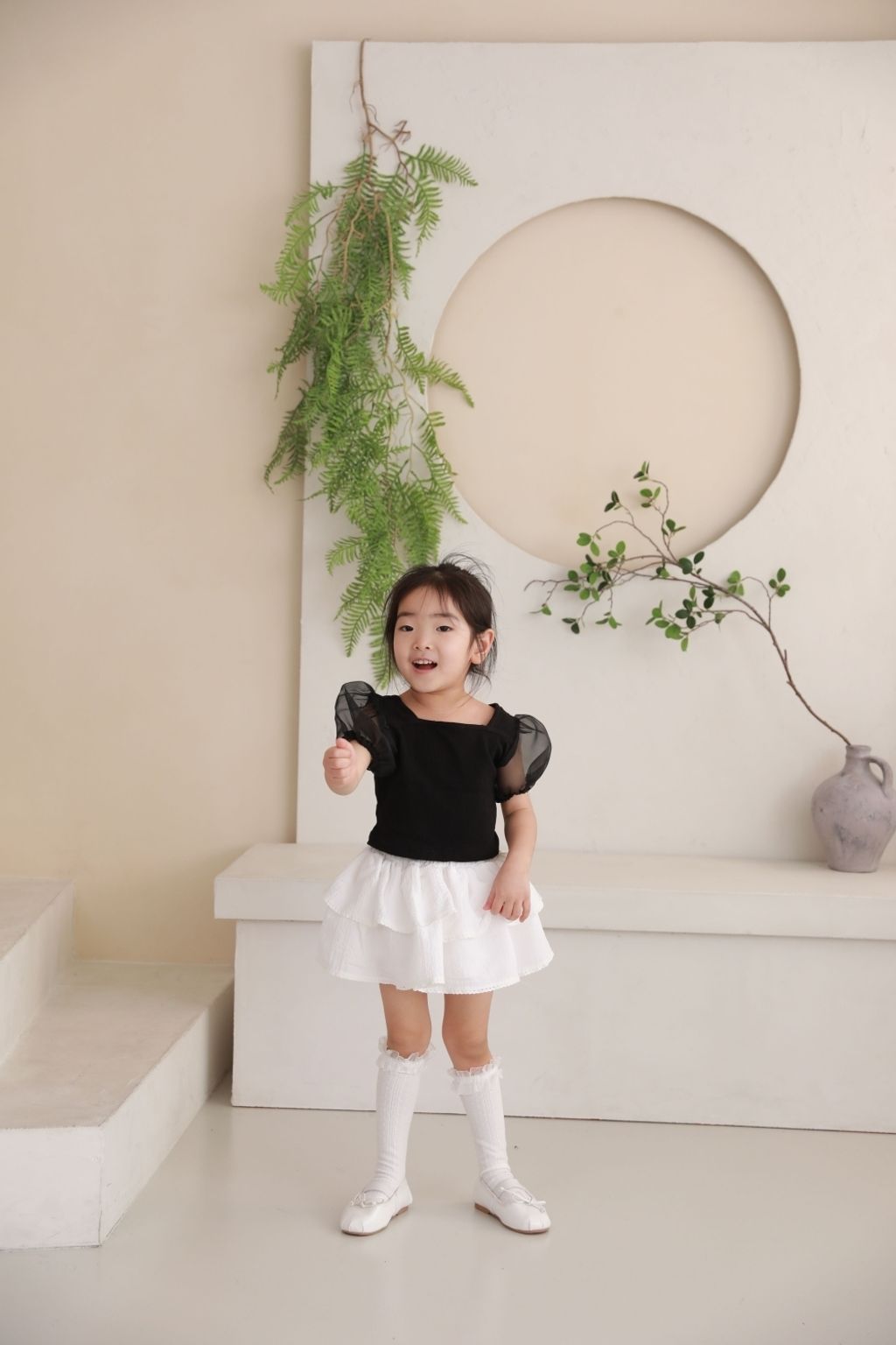 1742799900_6777445393