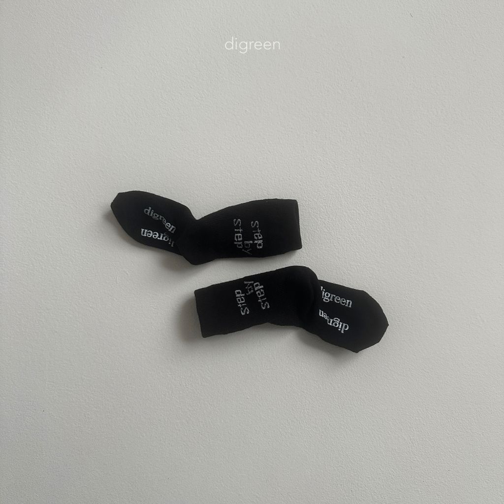 1745282128_2299562436