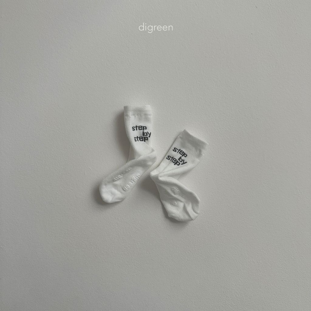 1745282129_1420534934