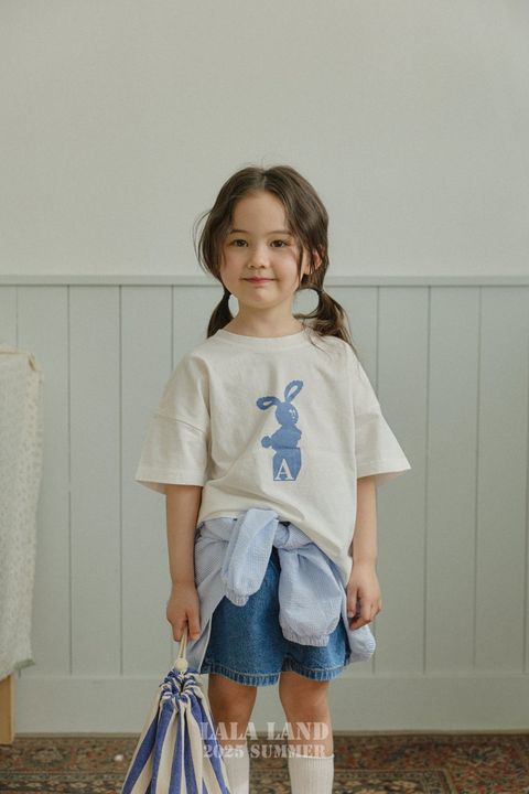 1744083947_6361562615