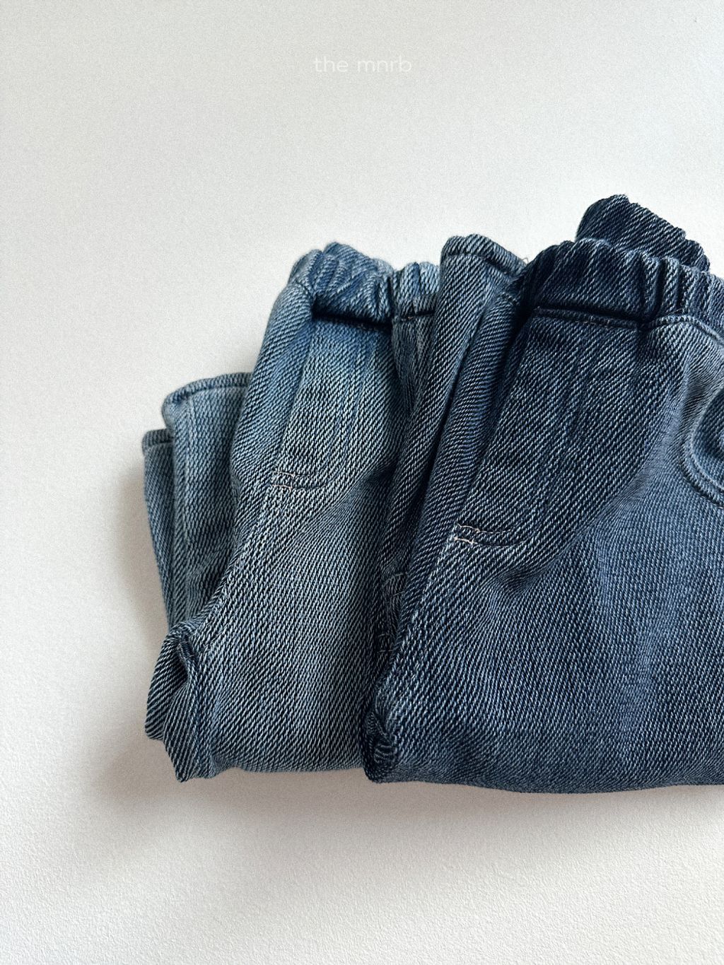 1760577933_1871790432