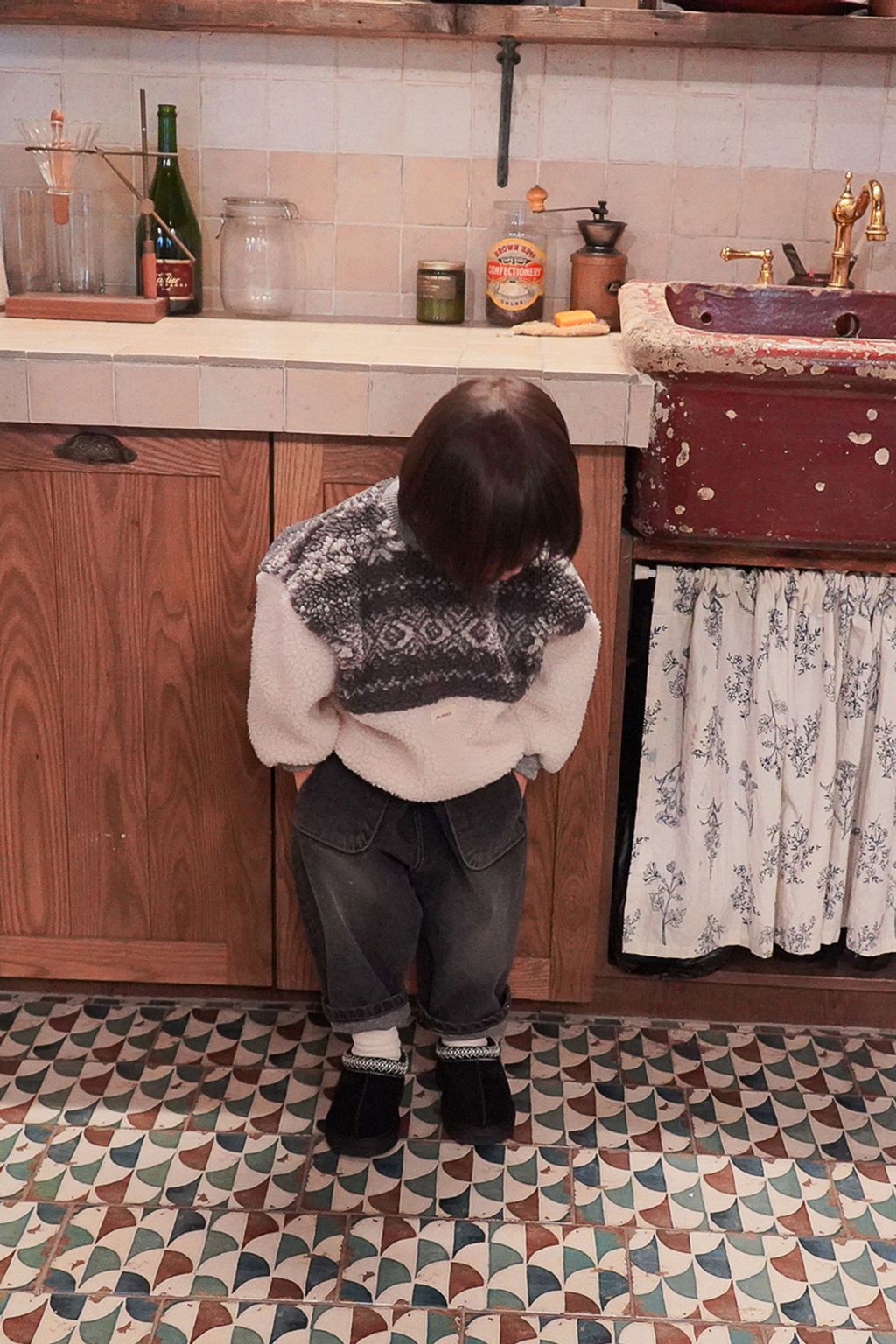 1761618679_9196879636