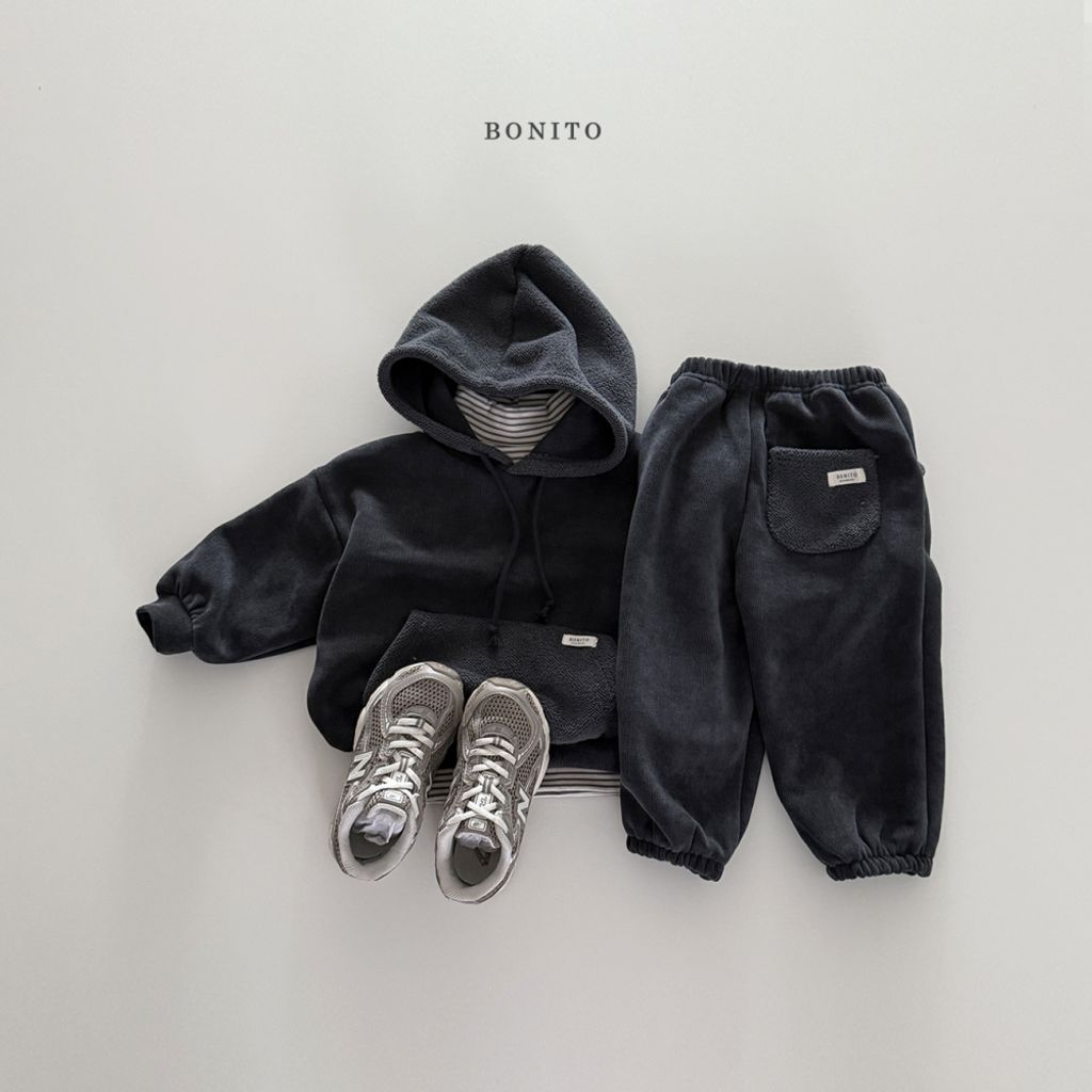 1762853296_4486102451