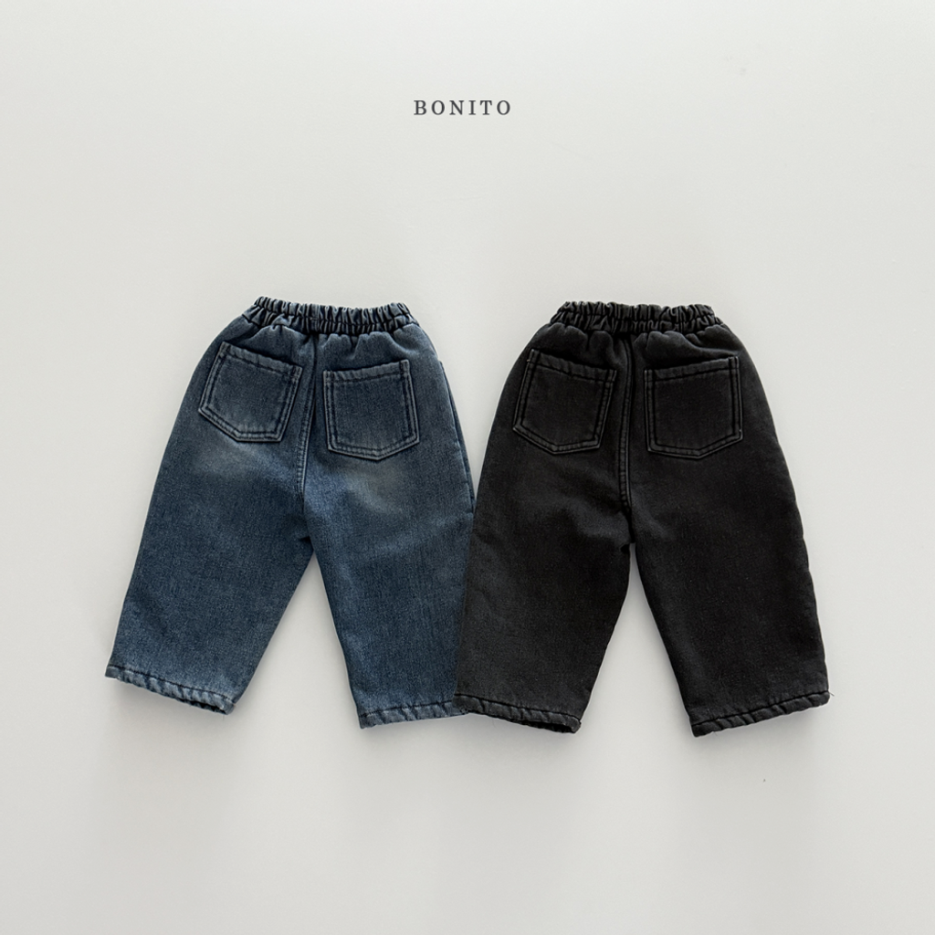 1762817703_2322994115