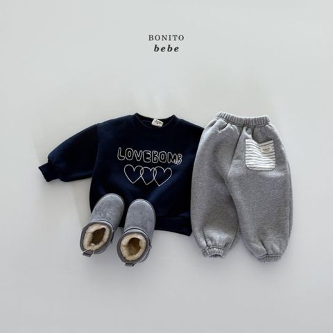 1763329516_2742349763