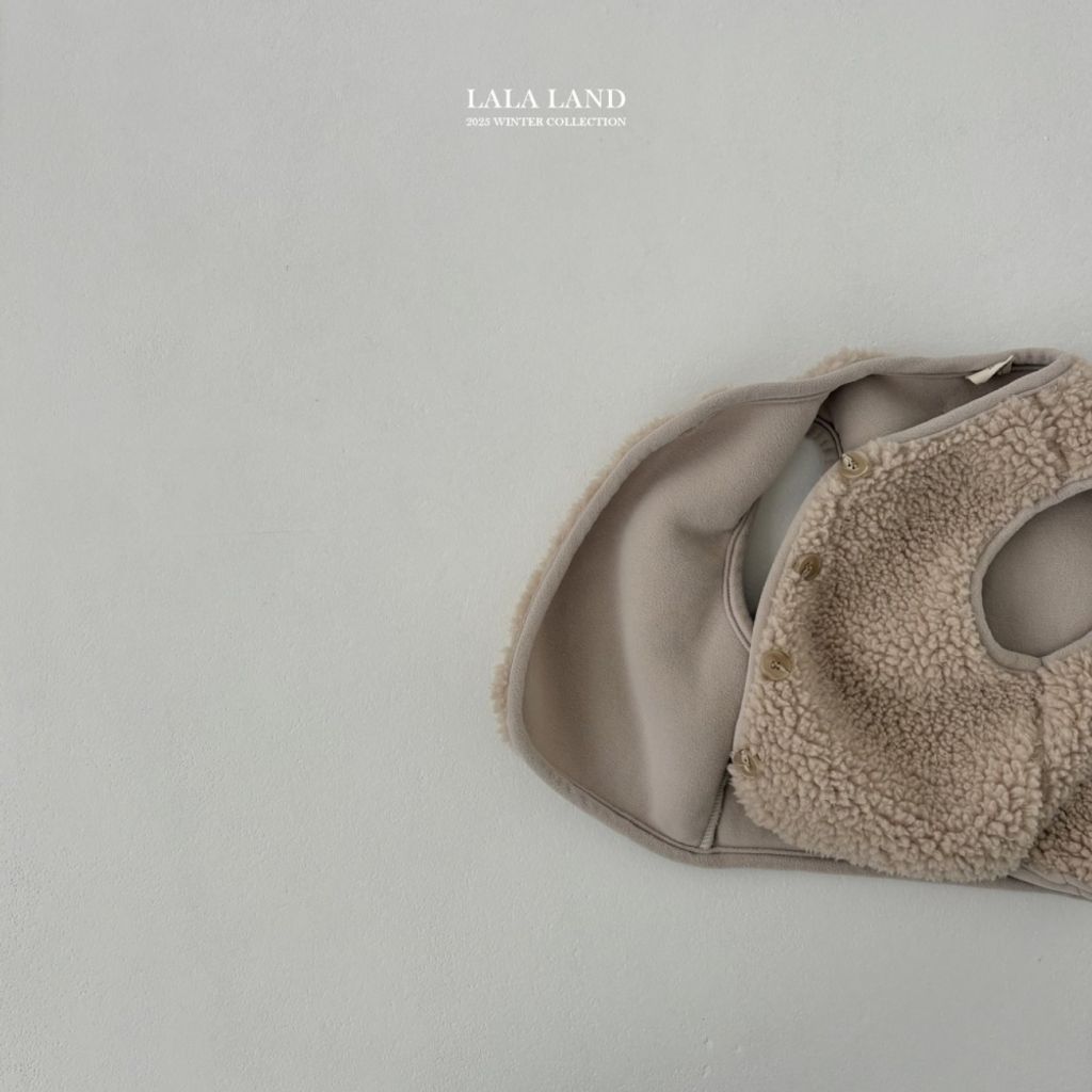 1762340183_3873443333