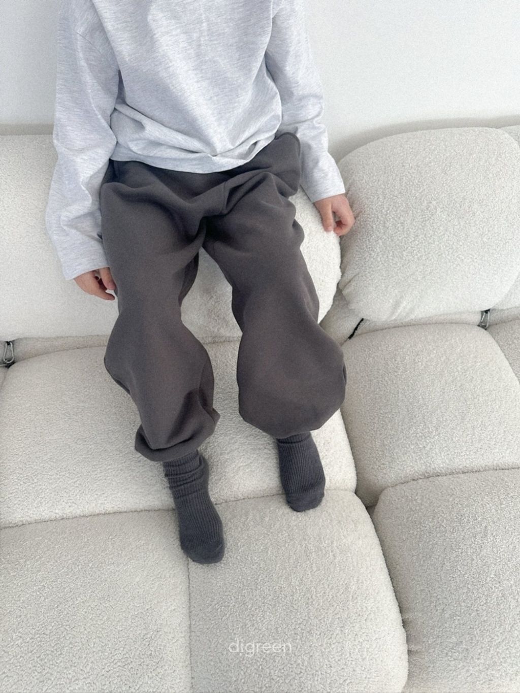 1769464033_8315537587