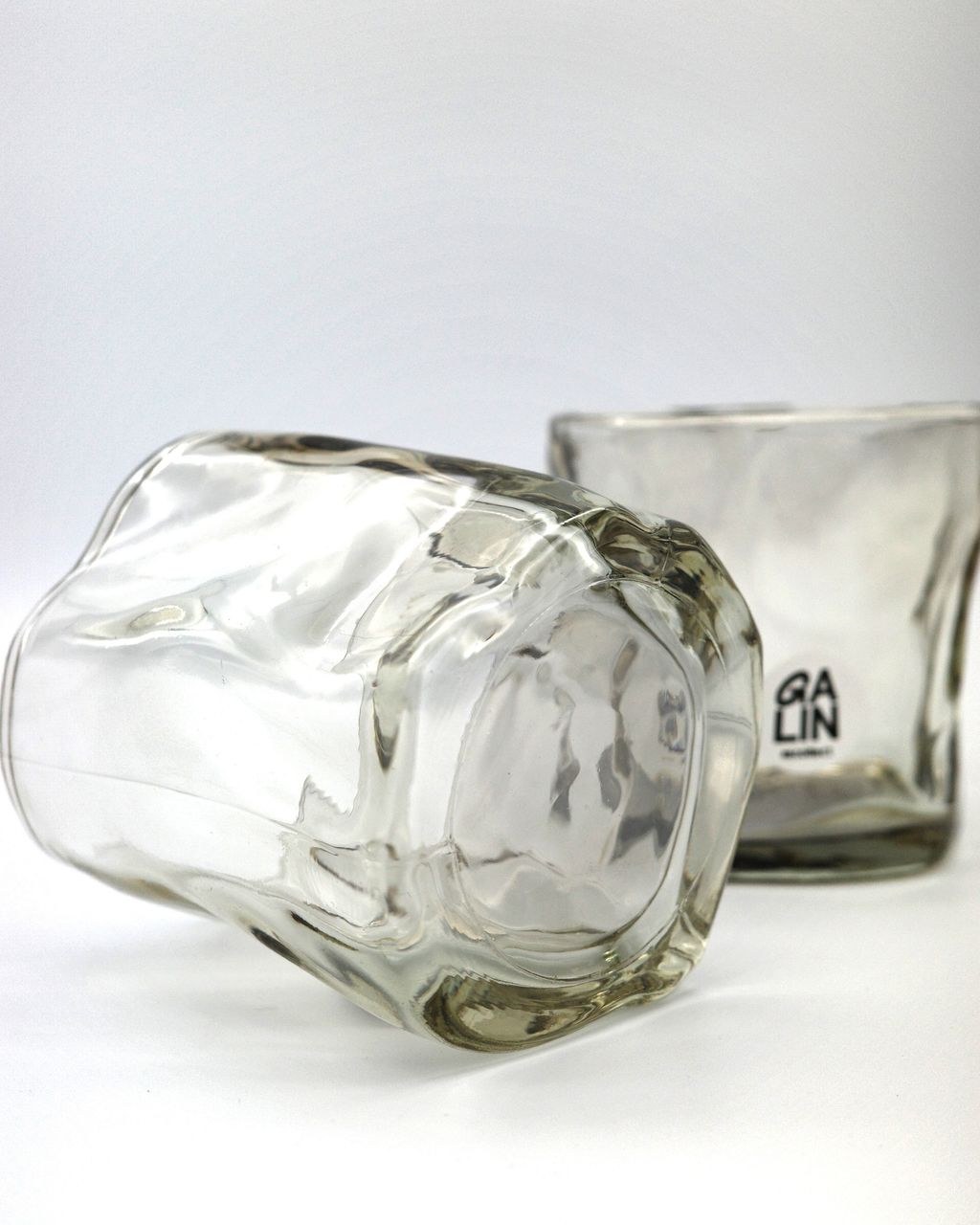 R0008435