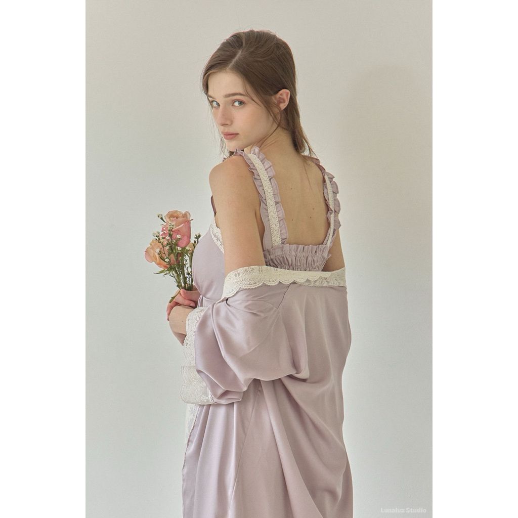 tw-11134207-820l9-mlf5kqoj73er2a