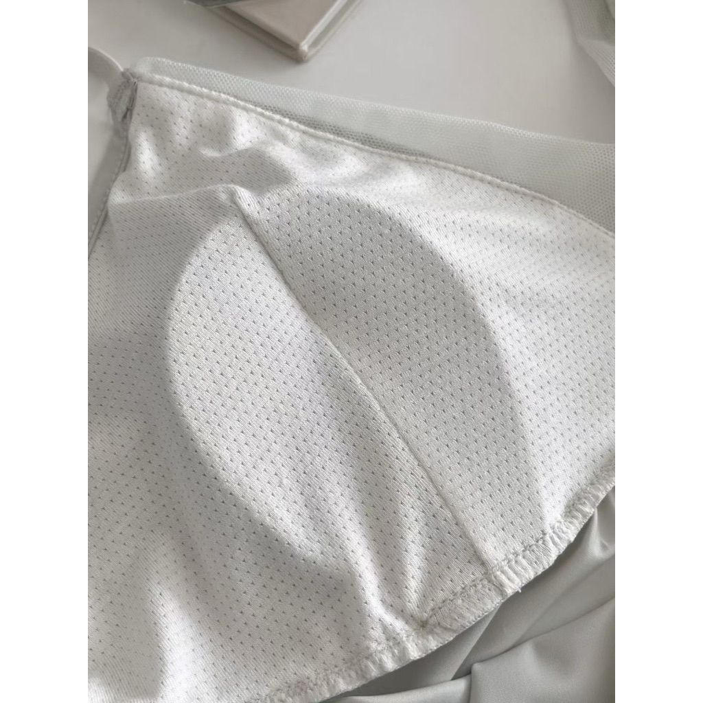 tw-11134207-820lf-mm0qyv8yjsawb8